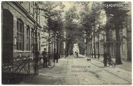 ansichtkaart: Sassenheim, Dorpsstraat