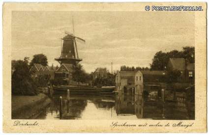 ansichtkaart: Dordrecht, Spuihaven met molen de Maagd