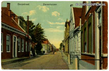 ansichtkaart: Zevenhuizen ZH, Dorpstraat