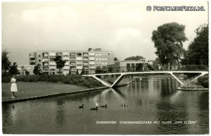 ansichtkaart: Eindhoven, Stadswandelpark met Huize 'Den Elzent'