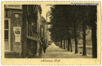 ansichtkaart: Delft, Noordeinde. Koningsplein