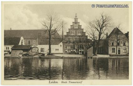 ansichtkaart: Leiden, Stads Timmerwerf