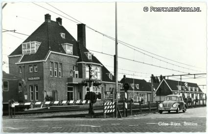 ansichtkaart: Gilze en Rijen, Station