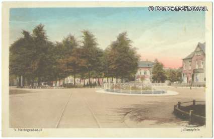ansichtkaart: 's-Hertogenbosch, Julianaplein