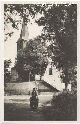 ansichtkaart: Nederhorst den Berg, Dwaaltocht A.N.W.B. Abcoude-Hilversum 1944. Kerk