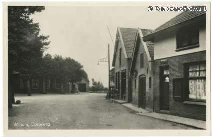 ansichtkaart: Wilsum, Dorpsweg