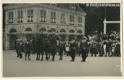 ansichtkaart: Hoorn NH, ? feesten 4 juli '37