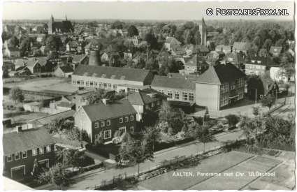 ansichtkaart: Aalten, Panorama met Chr. ULO school