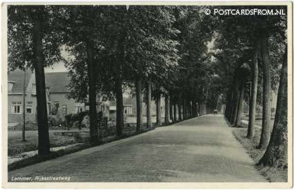 Lemmer, Rijksstraatweg ansichtkaart: Lemmer, Rijksstraatweg