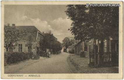 ansichtkaart: Markelo, Dorpstraat