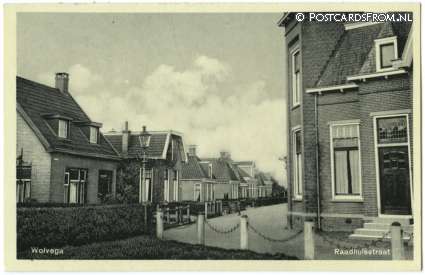 ansichtkaart: Wolvega, Raadhuisstraat