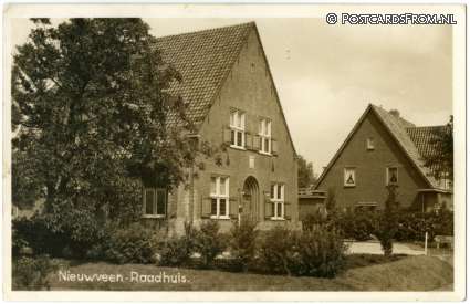ansichtkaart: Nieuwveen, Raadhuis