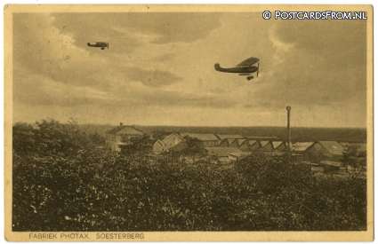ansichtkaart: Soesterberg, Fabriek Photax