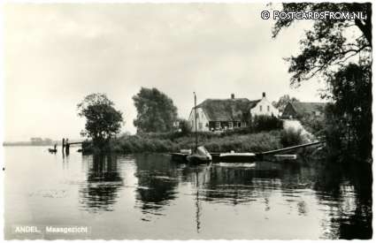 ansichtkaart: Andel, Maasgezicht