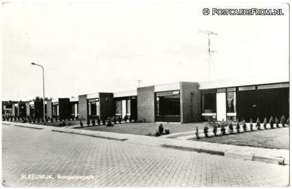 ansichtkaart: Sleeuwijk, Bungalowpark