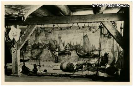 ansichtkaart: Enkhuizen, Diorama in het Zuiderzeemuseum 'De Vloot vaart Thuis'