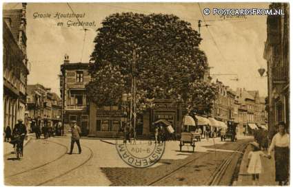 ansichtkaart: Haarlem, Groote Houtstraat en Gierstraat