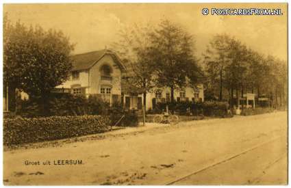 ansichtkaart: Leersum, Groet uit. Woningbureau