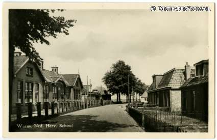 Warns, Ned. Herv. School ansichtkaart: Warns, Ned. Herv. School