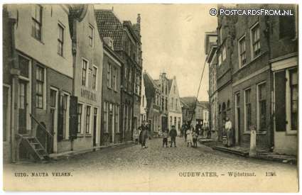 ansichtkaart: Oudewater, Wijdstraat. Koffie-Huis