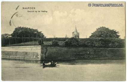 ansichtkaart: Naarden, Gezicht op de Vesting