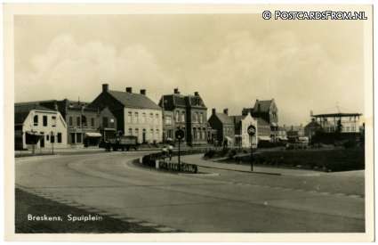 ansichtkaart: Breskens, Spuiplein