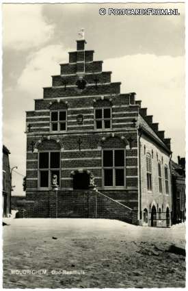 ansichtkaart: Woudrichem, Oud-Raadhuis