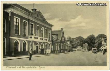 Joure, Midstraat met Gemeentehuis ansichtkaart: Joure, Midstraat met Gemeentehuis