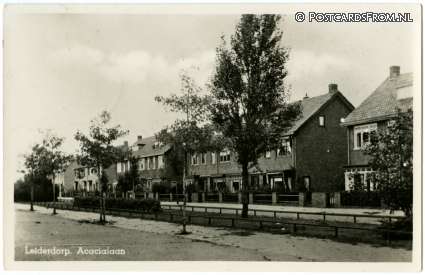 ansichtkaart: Leiderdorp, Acacialaan