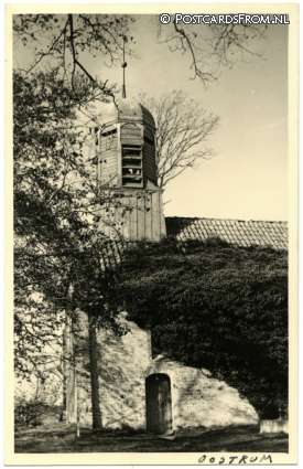 ansichtkaart: Oostrum FR, Kerk