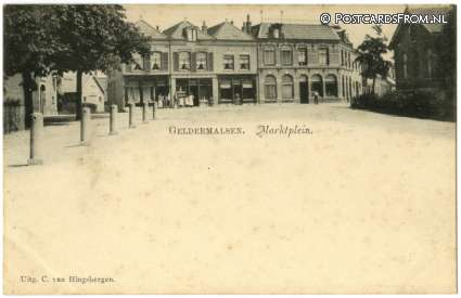 Geldermalsen, Marktplein ansichtkaart: Geldermalsen, Marktplein