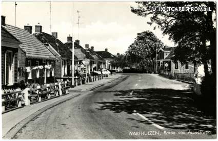 ansichtkaart: Warfhuizen, Baron van Asbeckweg