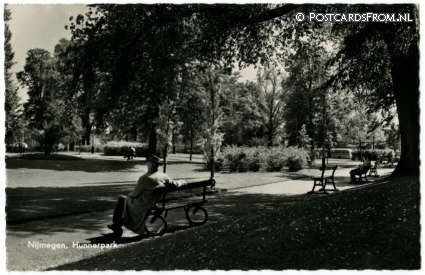 ansichtkaart: Nijmegen, Hunnerpark