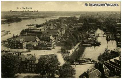 ansichtkaart: Dordrecht, Panorama vanaf de Groote Kerk