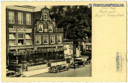 ansichtkaart: 's-Hertogenbosch, Hotel-Cafe-Rest. 'Royal'. Vischstraat 26-28