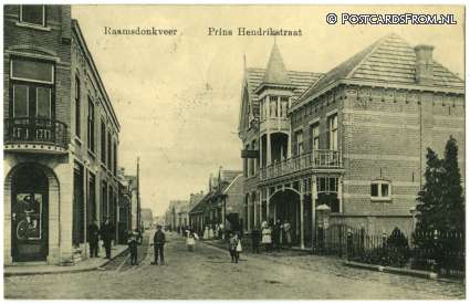 Raamsdonksveer, Prins Hendrikstraat ansichtkaart: Raamsdonksveer, Prins Hendrikstraat