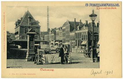 ansichtkaart: Leeuwarden, Oudewaag