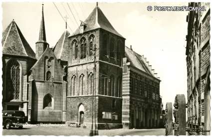 ansichtkaart: Vollenhove, Raadhuistoren en Kerk