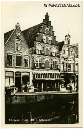 ansichtkaart: Alkmaar, Huis 'De 3 Schopjes'