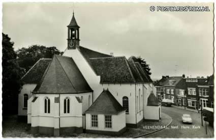 ansichtkaart: Veenendaal, Ned. Herv. Kerk