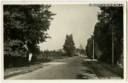 ansichtkaart: Naarden, Naarder Straatweg