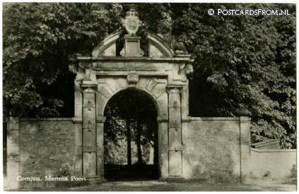 ansichtkaart: Cornjum, Martena Poort