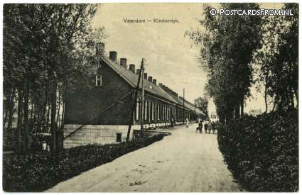 ansichtkaart: Kinderdijk, Veerdam
