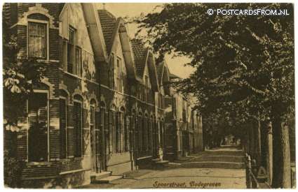 ansichtkaart: Bodegraven, Spoorstraat