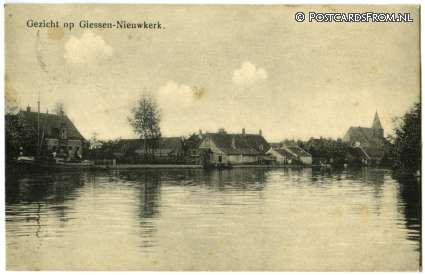 ansichtkaart: Giessen-Nieuwkerk, Gezicht op