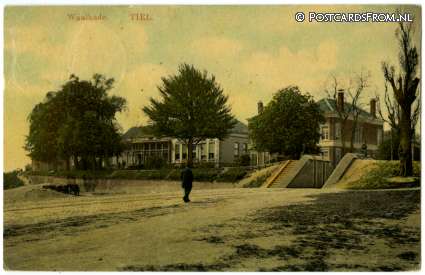 ansichtkaart: Tiel, Waalkade