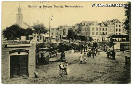 Hellevoetsluis, Gezicht op Bruggen Baantje ansichtkaart: Hellevoetsluis, Gezicht op Bruggen Baantje