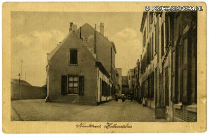 ansichtkaart: Hellevoetsluis, Nieuwstraat