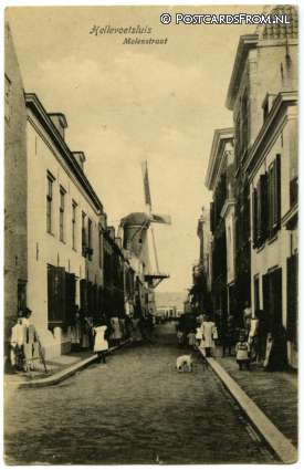 ansichtkaart: Hellevoetsluis, Molenstraat