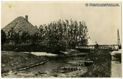 Sint Maarten, Eenigenburg. Groeten uit Eenegenburg ansichtkaart: Sint Maarten, Eenigenburg. Groeten uit Eenegenburg
